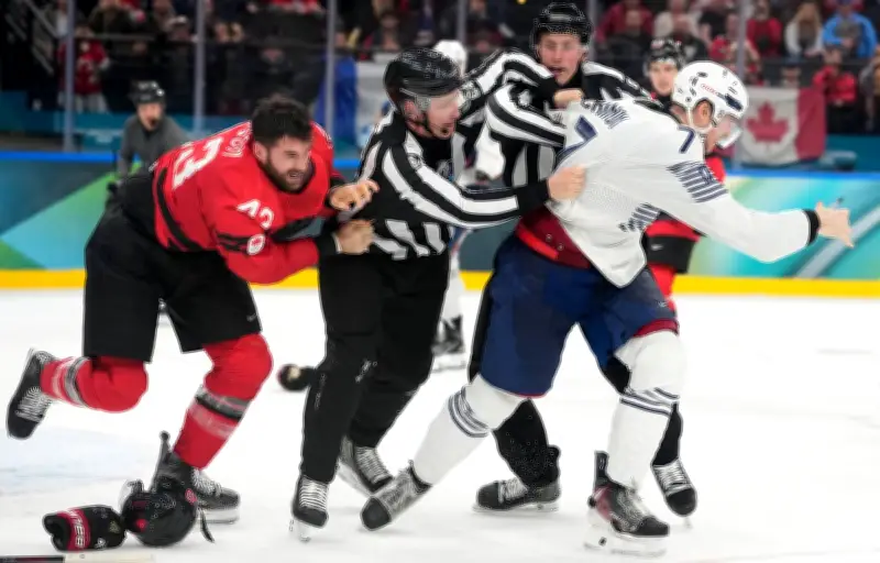 Hockey aux JO : Bagarre mémorable entre la France et le Canada, deux joueurs expulsés