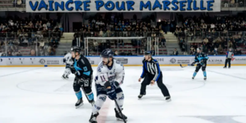 Hockey sur glace aux JO 2026 : un sport urbain qui redessine la carte française