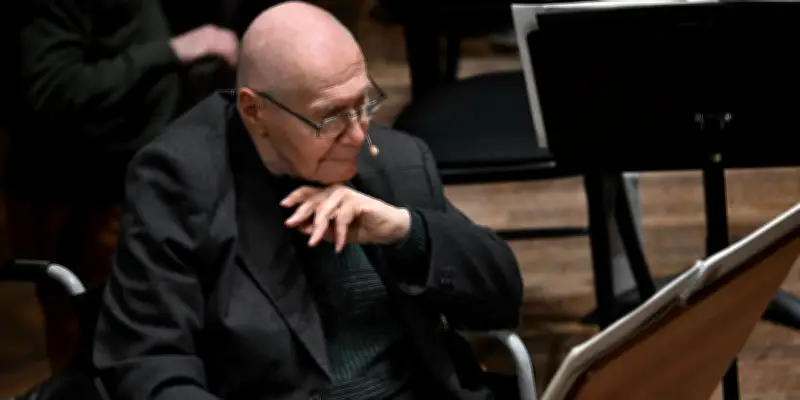 Hommage à György Kurtag : Pierre-Laurent Aimard interprète des œuvres inédites à Paris