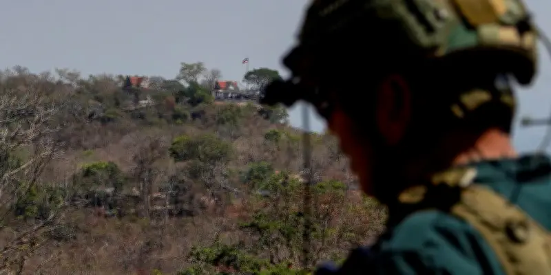 Incident frontalier Thaïlande-Cambodge : échanges de tirs et accusations mutuelles