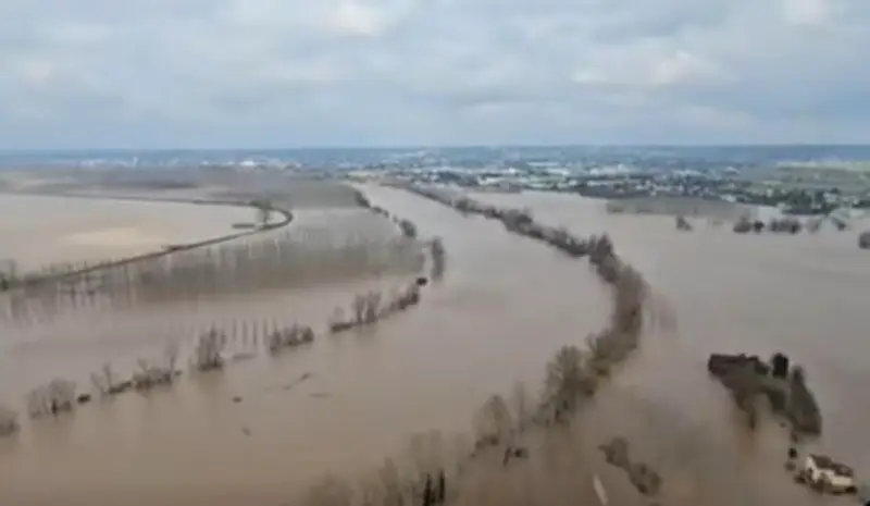Inondations dans le Sud-Ouest : alerte rouge maintenue en Gironde et Lot-et-Garonne