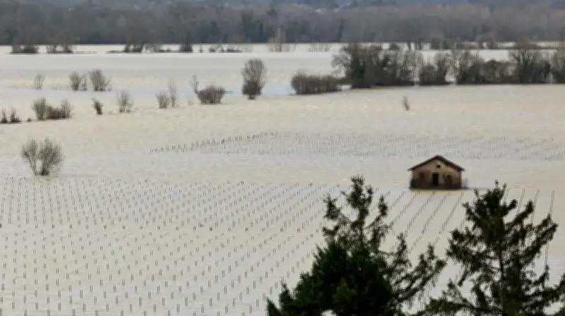 Inondations en Gironde : la Garonne reste haute, vigilance maintenue
