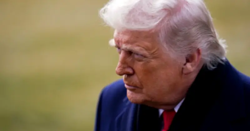 Iran : Donald Trump envisage une frappe militaire imminente malgré les avancées diplomatiques