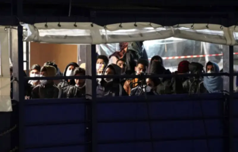 Italie : un projet de loi pour interdire temporairement les arrivées de migrants par la mer