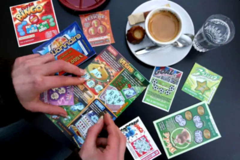 Jeux d'argent chez les jeunes : une hausse alarmante liée aux parents et à la publicité