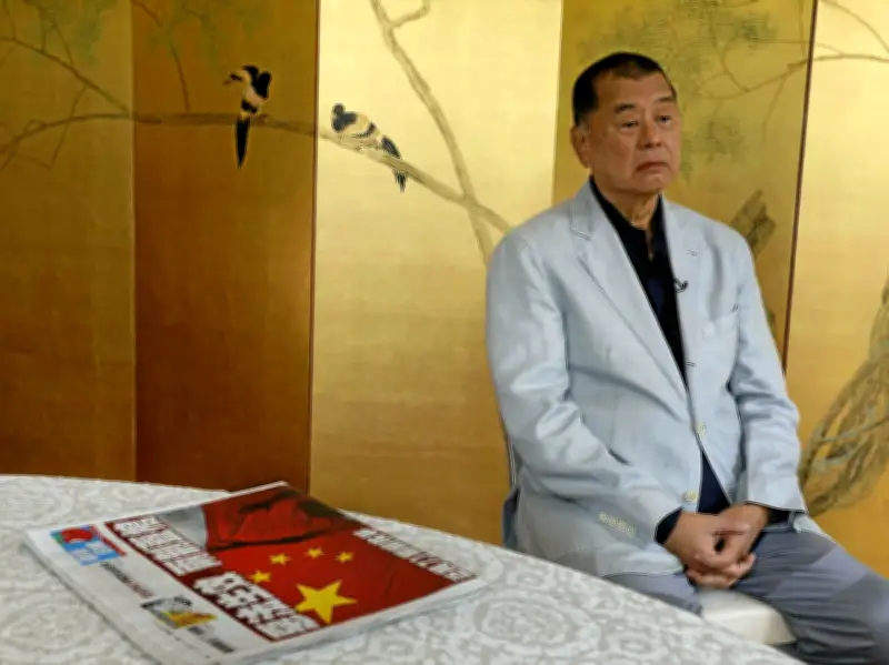 Jimmy Lai, le magnat de presse hongkongais condamné à 20 ans de prison : une biographie révèle son destin tumultueux