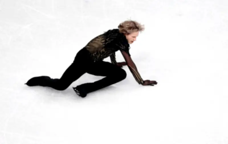 JO d'hiver : le patinage artistique plongé dans l'obscurité par une panne d'électricité