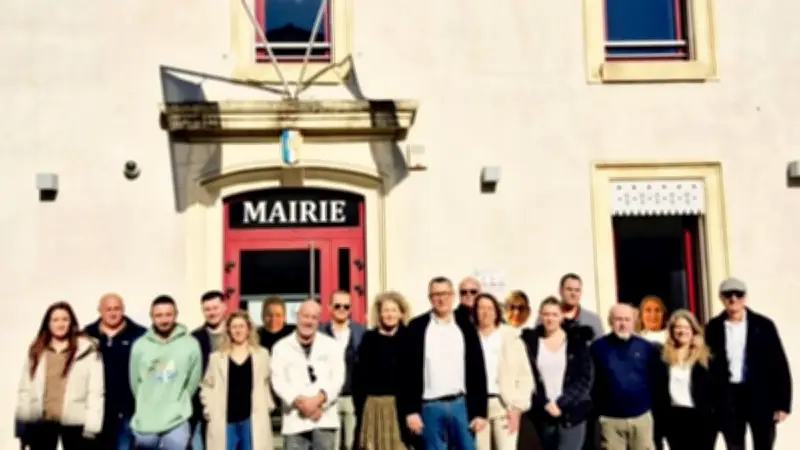 Jérôme Pradier-Laget présente sa liste sans étiquette pour les municipales à Saint-Just-d'Ardèche