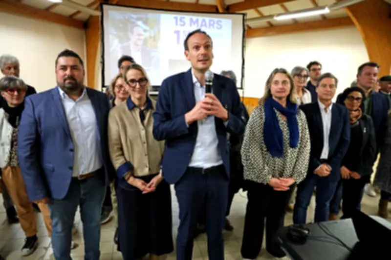 Julien Paris présente sa liste pour les municipales à Saint-Pierre-du-Mont