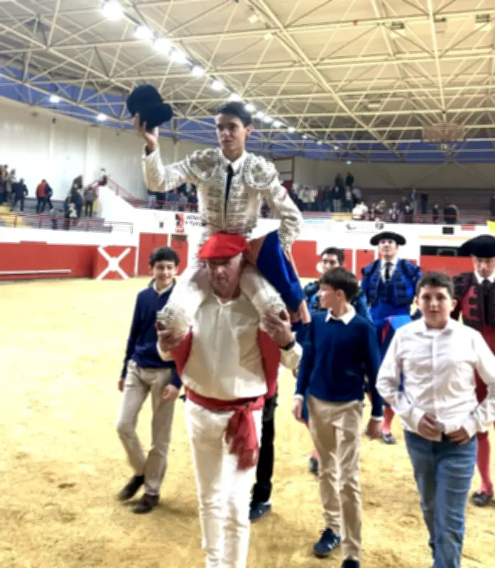 Julio Martin remporte le Jambon d'Arzacq lors de la première novillada de la temporada