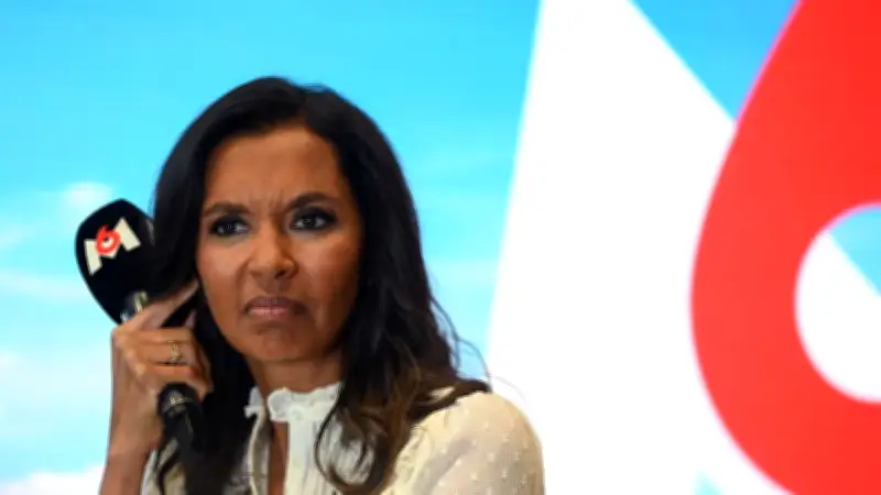 Karine Le Marchand harcelée après ses propos sur CNews : M6 la soutient face aux menaces