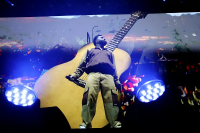 Kendji Girac émeut la Dordogne lors de son concert anniversaire au Palio de Boulazac