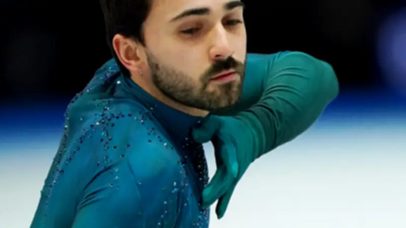 Kevin Aymoz aux JO 2026 : Porte-drapeau candidat, militant LGBT et ambitions olympiques