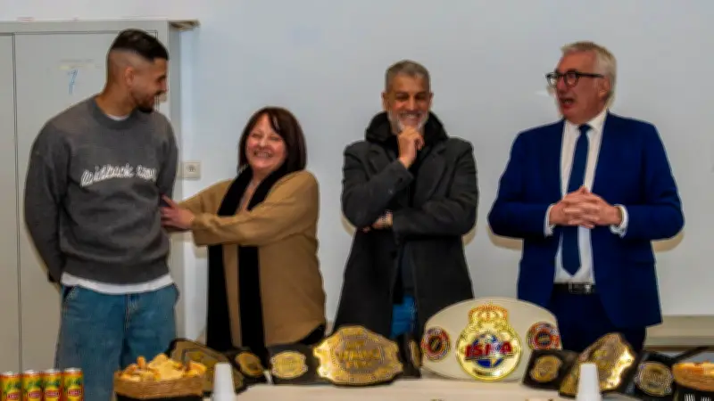 Kick-boxing : Alès célèbre le troisième titre mondial de Sofian Hadj-Brahim