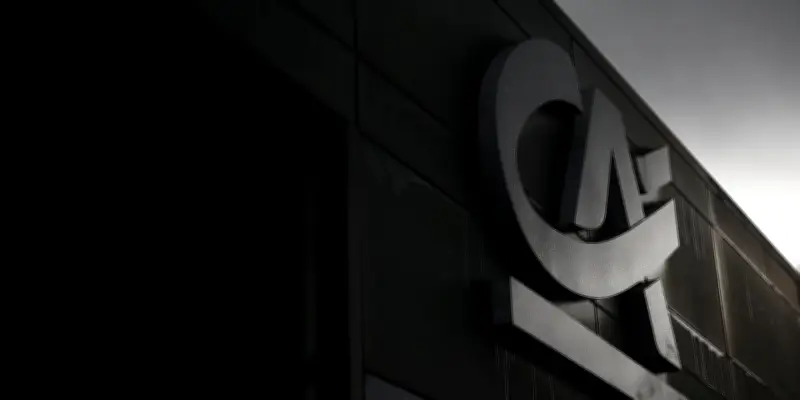 La BCE inflige une amende record de 7,5 millions d'euros au Crédit Agricole pour retard climatique