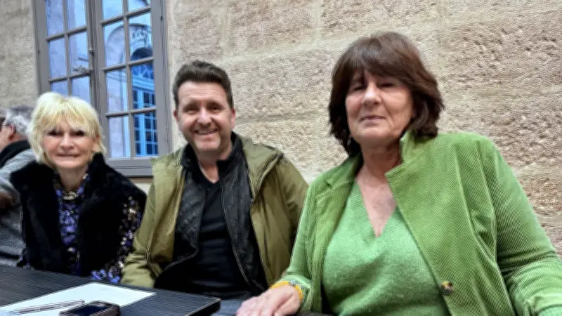 La Compagnie bachique d'Uzès accueille trois nouveaux compagnons lors de son assemblée générale