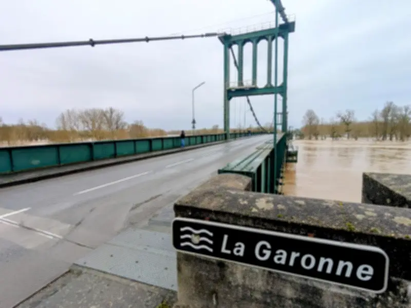La D933 rouverte à Marmande, mais une nouvelle crue menaçante se profile