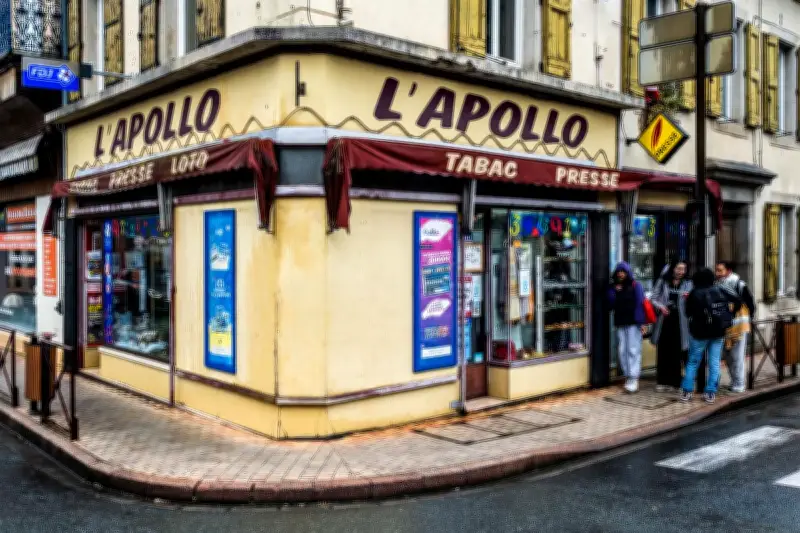 La fermeture des cafés favorise la montée de l'extrême droite selon une étude