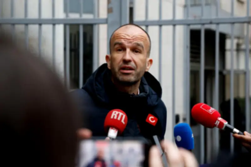 La France insoumise au cœur des débats politiques après la mort de Quentin Deranque