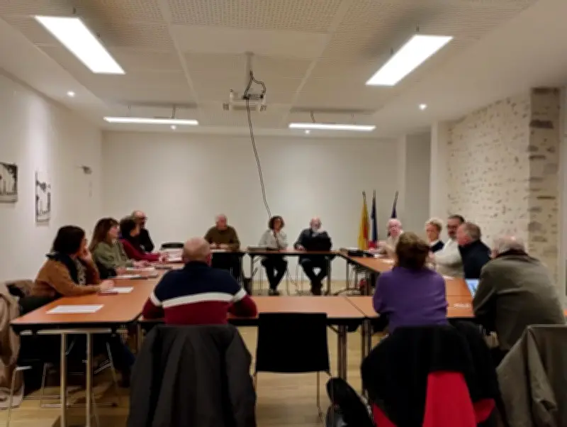 La maire de Mazères-Lezons clôt sa mandature avec la réhabilitation du quartier Sulky et une médaille