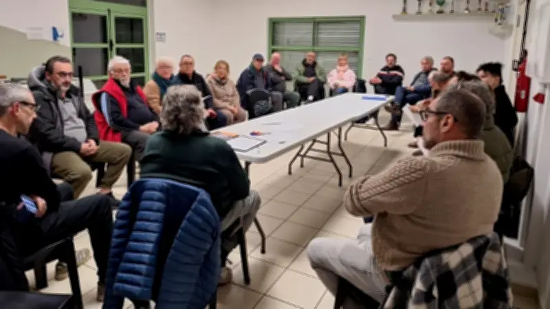 La Nuit des Lucioles 2026 : une marche caritative pour deux associations