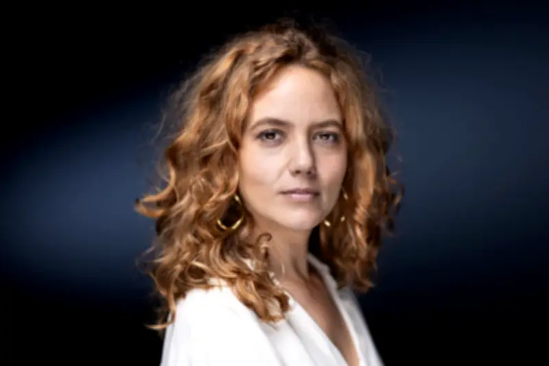 La précarité financière des écrivains : entre rêves de richesse et réalité économique