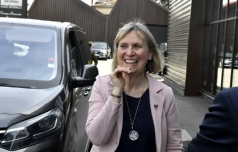 La préfète du Rhône saisit la justice contre un compte X soupçonné de reconstitution d'un groupe antifasciste dissous