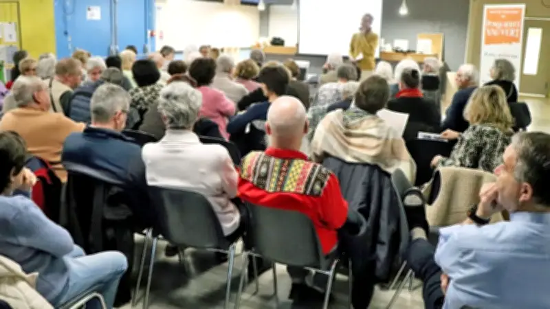 La Tour de l'Horloge de Vauvert attire 60 personnes lors d'une veillée hivernale réussie