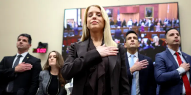 L'affaire Epstein ébranle la coalition de Trump, révélant tensions et malaise