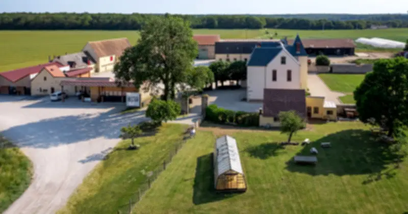 L'Agriculture 2.0 : Entre Innovations Technologiques et Défis Économiques