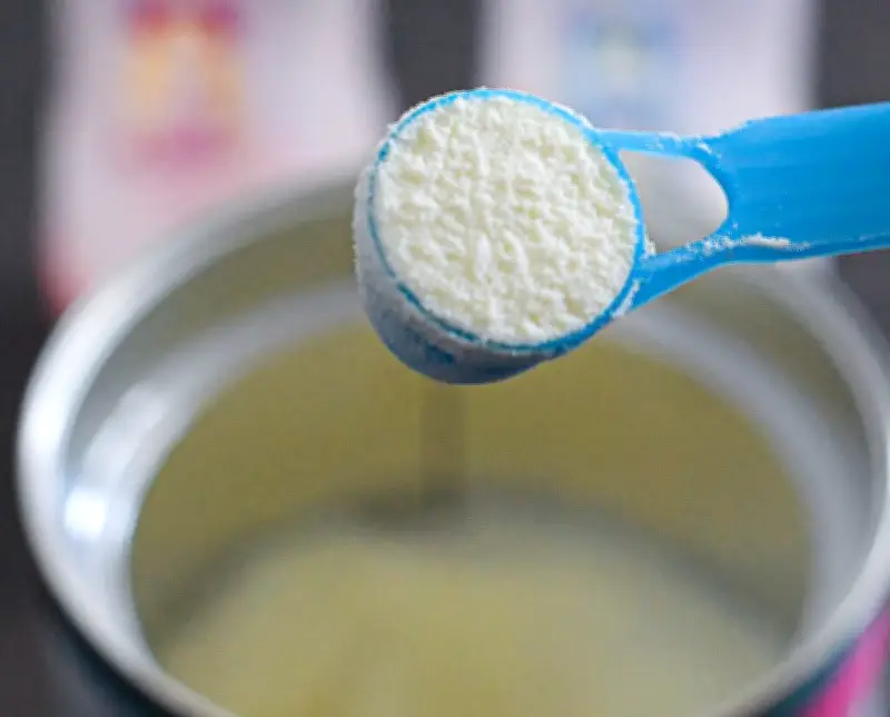 Lait infantile contaminé : une association dépose trois plaintes pour dénoncer l'impunité