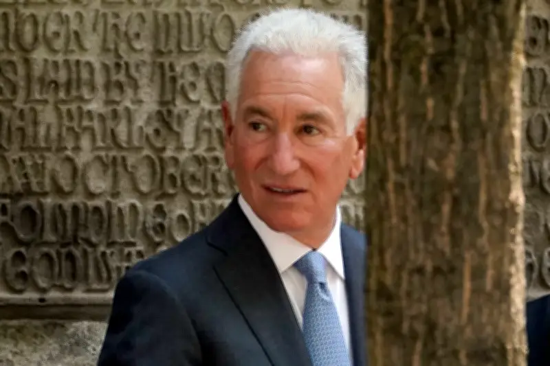 L'ambassadeur américain Charles Kushner provoque des tensions diplomatiques avec la France