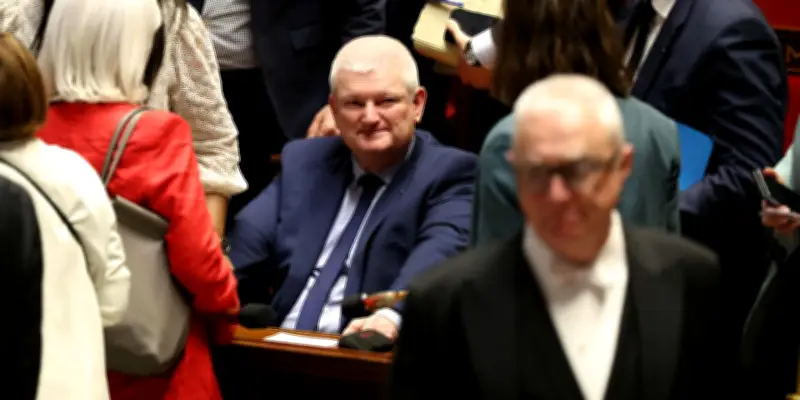 L'Assemblée nationale adopte à nouveau le droit à l'aide à mourir, un vote décisif mais en demi-teinte