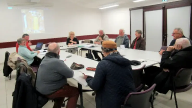 L'atelier d'histoire de Puissalicon prépare les 8 Heures médiévales et explore le siège de Toulon