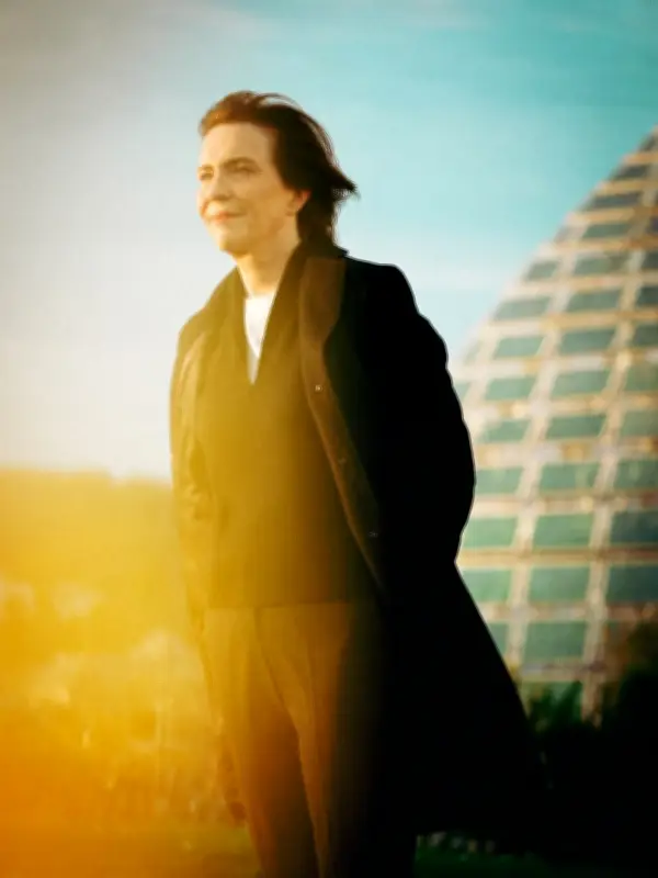 Laurence Equilbey, la cheffe d'orchestre qui révolutionne la musique classique