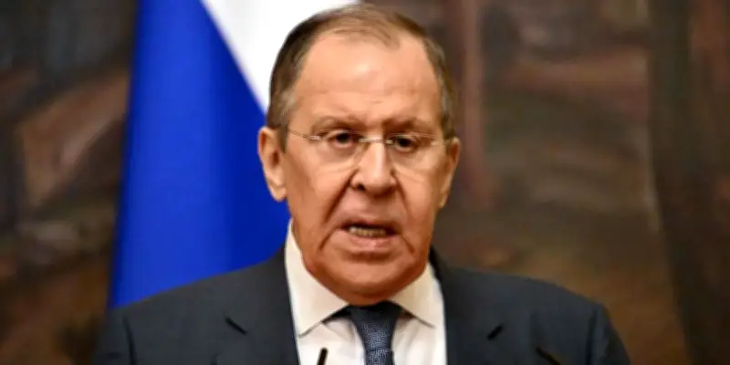 Lavrov affirme que la Russie n'a 'aucune échéance' pour la fin du conflit en Ukraine