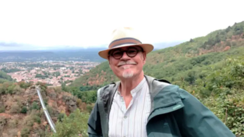 L'écrivain Jean Weso s'installe à Cessenon et enrichit la vie culturelle locale