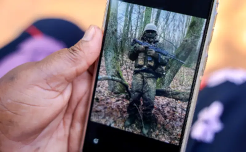 Le Business du désespoir : des milliers de jeunes Africains recrutés pour la guerre en Ukraine