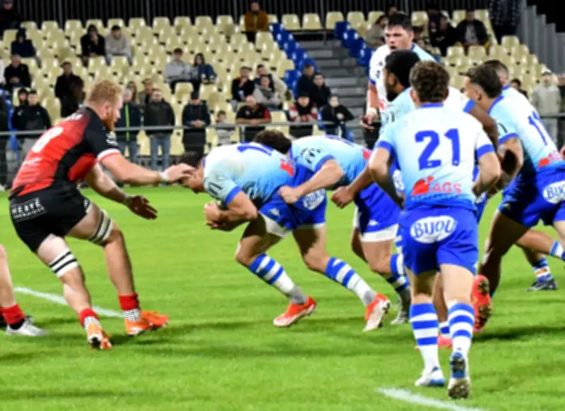 Le CA Périgueux affronte Niort dans un match crucial pour la qualification