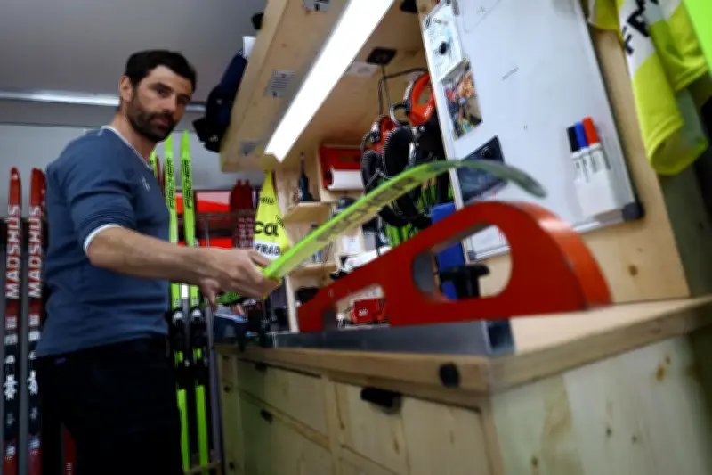 Le camion-atelier des Bleus : l'arme secrète du ski de fond français aux JO 2026