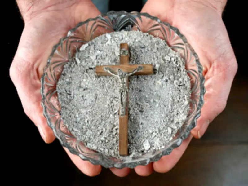 Le Carême débute avec le Mercredi des Cendres : signification et traditions expliquées