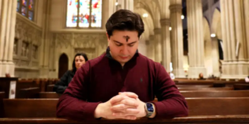 Le Carême débute : origines, traditions et signification de cette période liturgique