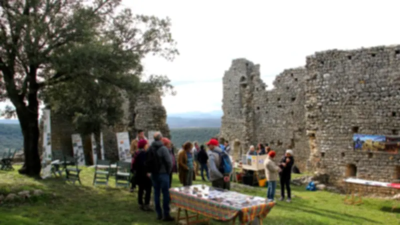 Le château d'Allègre mobilise les passionnés de patrimoine lors d'une journée portes ouvertes