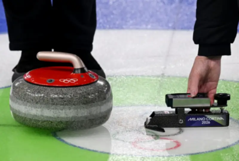 Le curling, un sport de stratégie aux Jeux Olympiques d'hiver 2026