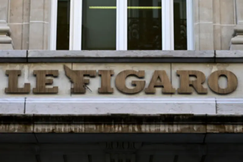 Le Figaro accusé d'avoir modifié un article sur la prononciation d'Epstein pour cibler Mélenchon