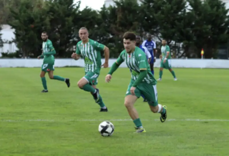 Le football lot-et-garonnais paralysé par les intempéries et le manque d'infrastructures