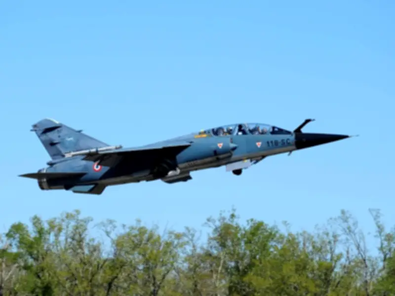 Le Mirage F1, un avion mythique de l'armée de l'air française, fête son premier vol historique