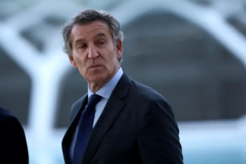 Le Parti populaire espagnol pose ses conditions pour un accord avec Vox avant 2027