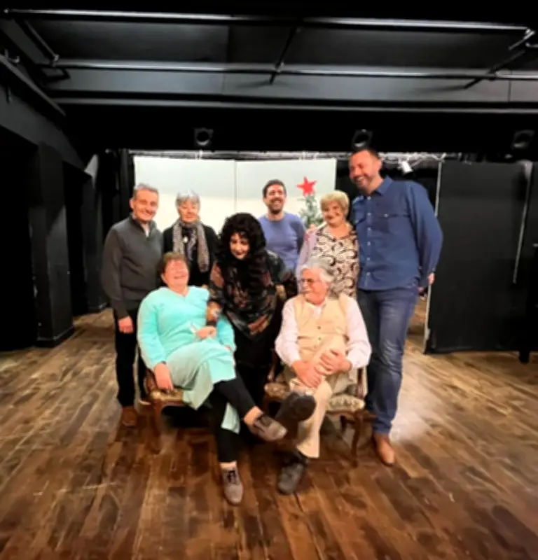 Le Petit Théâtre d'Albret célèbre avec '13 à table' de Sauvajon