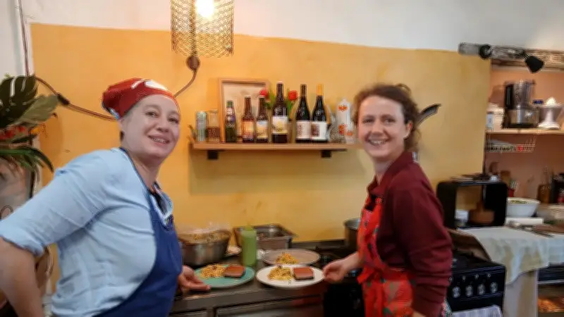 Le Plat de Résistance : une cantine associative et café culturel ouvre à Canet